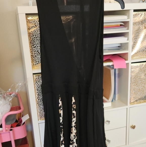 Diane Von Furstenberg Black & Leopard Wrap Dress - Picture 7 of 7